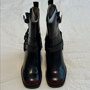 DKNY NWOT Vegan Leather Brown Women's Boots Size 8